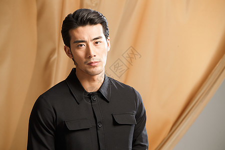 90后酷半身像时尚青年男人图片素材