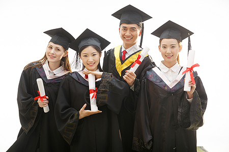 澳洲留学青年大学生穿着学士服庆祝毕业背景