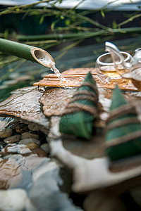 传统节日美食的粽子图片