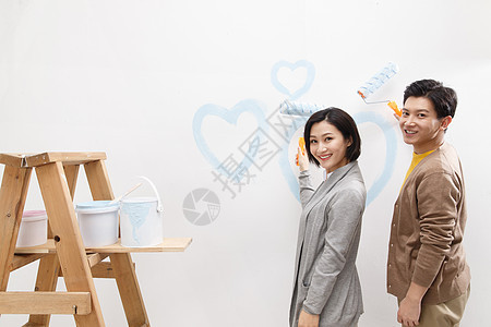 欢乐涂料公寓年轻夫妇装修房子图片