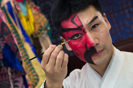 画笔娱乐行业职位表演艺术活动男京剧演员后台化妆图片