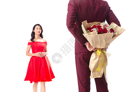 和谐亚洲人青年人青年男人给女朋友送玫瑰花图片
