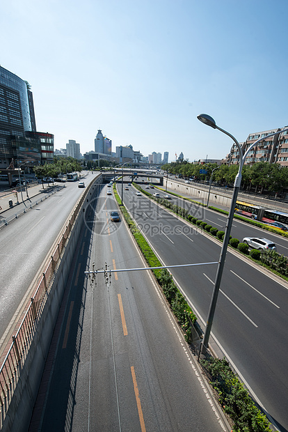 北京西直门建筑群和道路图片