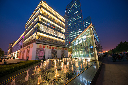 北京灵水村现代商业区建筑结构北京城市建筑夜景背景