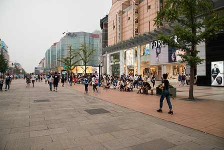 繁华大街热闹建筑外部市区北京王府井大街背景