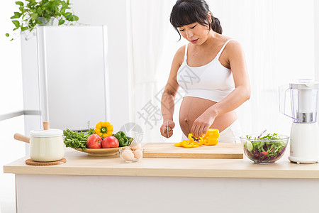 满意仅女人水平构图孕妇做饭图片