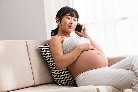 大半身满意彩色图片孕妇打电话图片