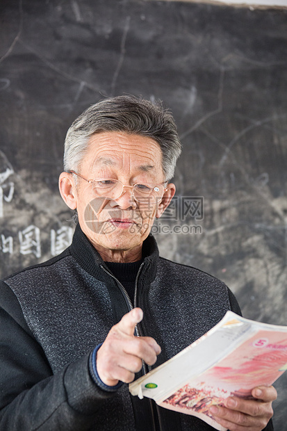 学习东亚活力乡村小学老师在上课图片