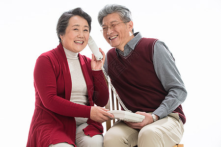 65到69岁高兴的老人老年夫妇过新年图片