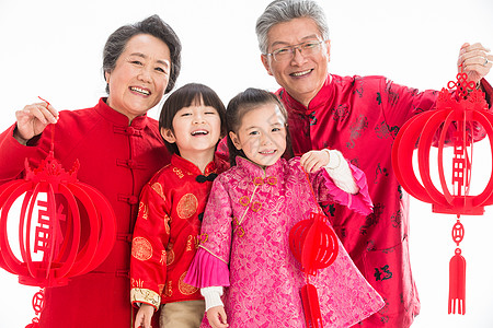 祖父母和孙辈庆祝春节图片