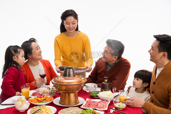 饮料孙女肉幸福家庭过年吃团圆饭图片