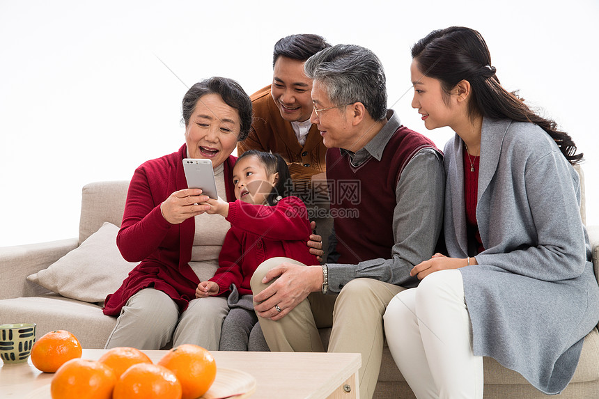 彩色图片老年女人过年幸福家庭图片