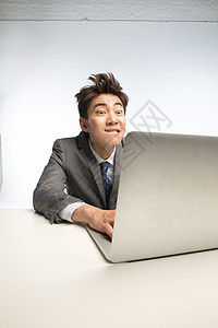 压力成年人亚洲疲劳的商务青年男人图片