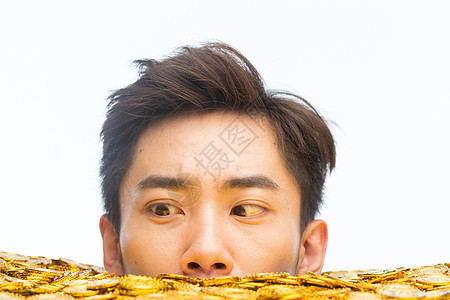 仅一个青年男人储蓄黄金青年男人和金币图片