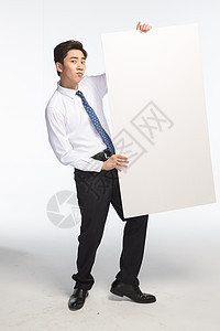 轻松衬衫放松商务青年男人和白板图片