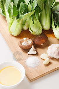 炒香菇油菜的食材图片
