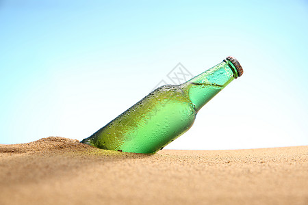 沙滩瓶子海边的静物背景