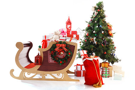 圣诞礼物和雪橇背景图片