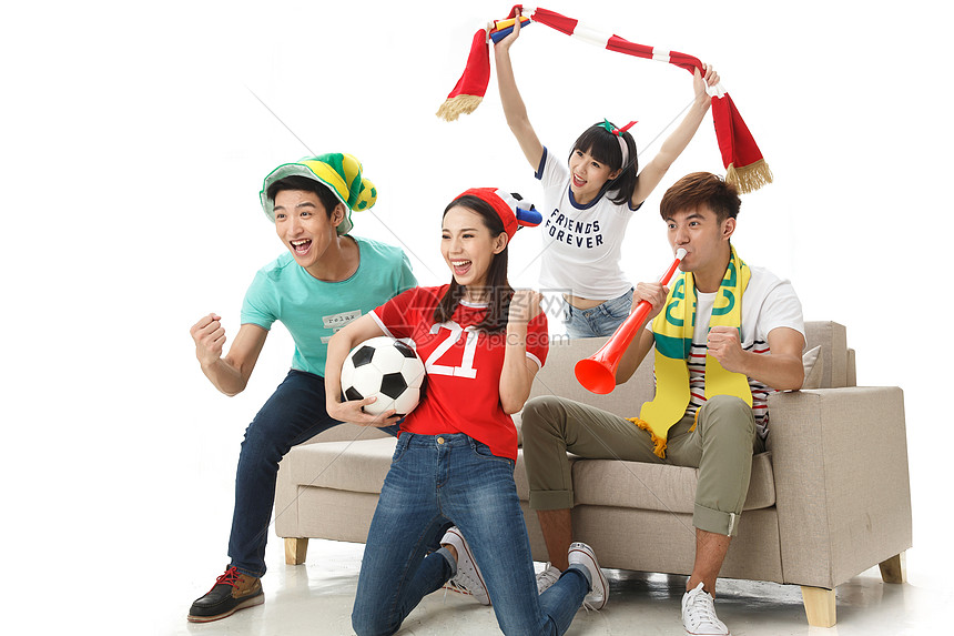 媒体与球迷眼中的凯尔特人欧文天赋与争议并存的巨星之路