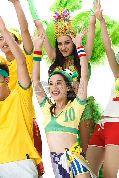 观看世界杯的激动球迷形象图片