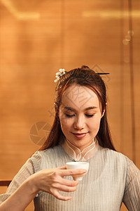 东方女人喝茶图片