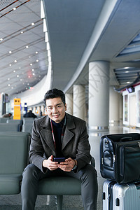 30岁到34岁青年男人户内商务男士在机场图片