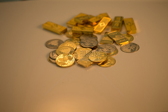 金币和金条图片