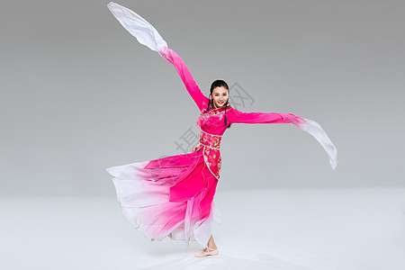 中华历史穿着传统服装的女人背景