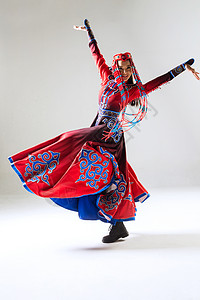 56个民族注视镜头艺术家穿着蒙古族服饰的女人图片