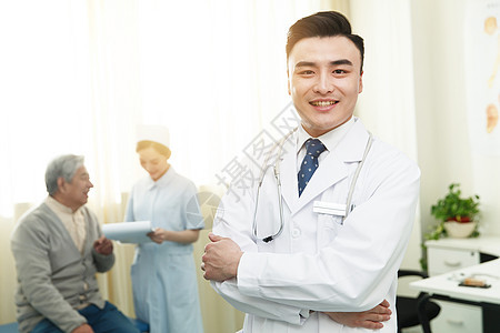 医护服生病可靠医务工作者和患者在病房里图片