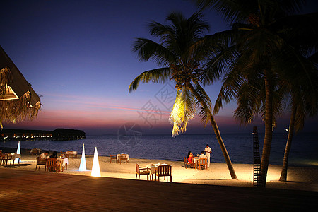 度假旅游胜地岛马尔代夫夜景高清图片