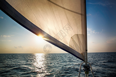 游艇船帆交通方式航海图片