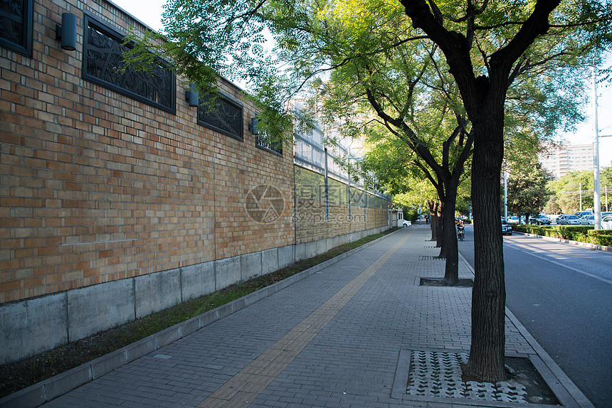 绿色水平构图无人北京三里屯街景图片