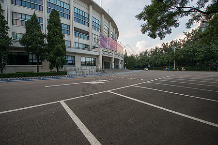 城市体育场馆建筑特色北京工人体育馆图片