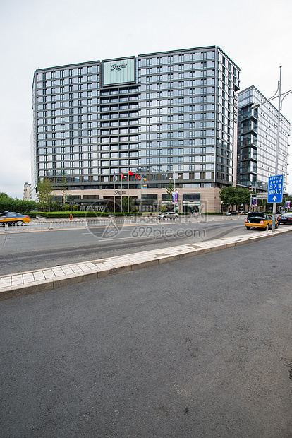 机动车都市风景金融北京金宝街图片