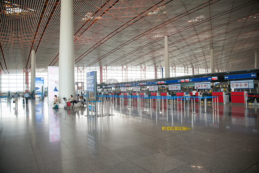 水平构图宽敞的t3航站楼北京首都机场图片