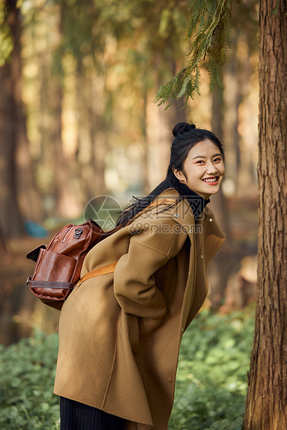 美女大学生写真图片