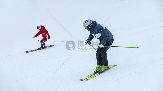 内蒙古冬季冰雪运动图片