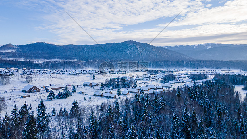 新疆喀纳斯禾木景区冬日雪景图片