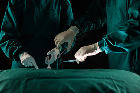 医务人员在手术室做手术的医生特写背景