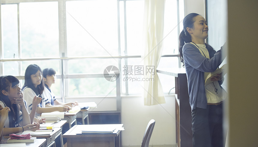 学生上课情景高清图片下载-正版图片502036933-摄图网