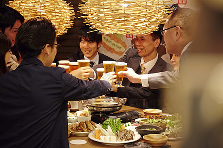 聚会祝酒男人们公司宴会年终派对形象图片素材