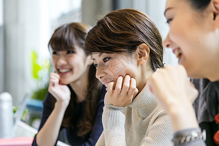 办公室工作女生肖像图片