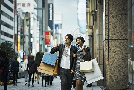 逛街男女背景