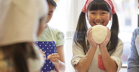 高兴菜肴班级工作森林学校小学生做饭图片