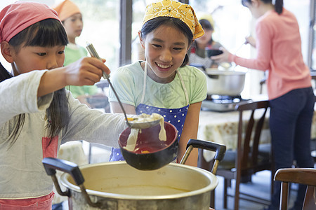 自制壶乌冬面森林学校小学生做饭图片