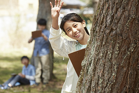 露营问候同学森林学校小学生图片