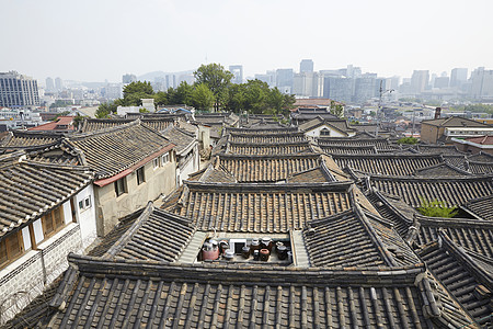 传统村落的屋顶背景图片