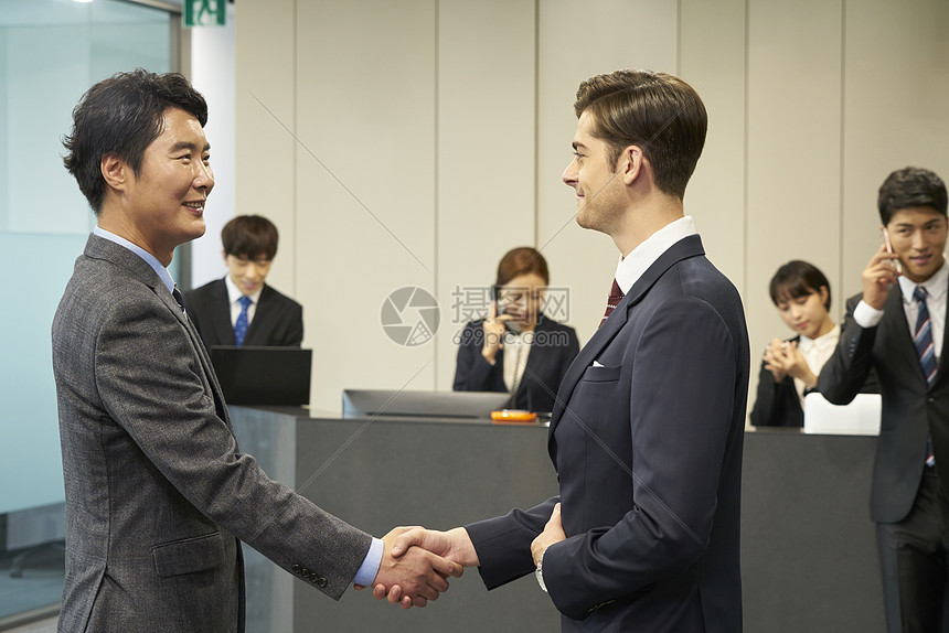 双方教练斗法排兵布阵暗藏玄机