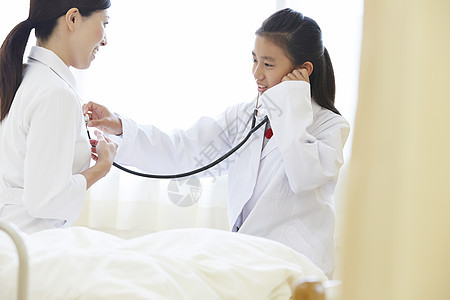 亚洲人咨询室检查儿童职业经历护士图片